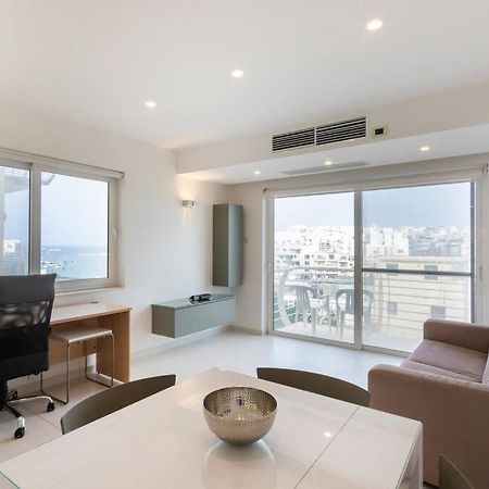 Modern 2Br Apt In The Quaint Village Of Marsaskala & Ac By 360 Estates Exterior foto