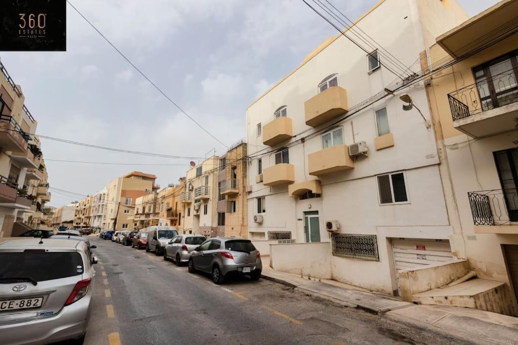 Modern 2Br Apt In The Quaint Village Of Marsaskala & Ac By 360 Estates Exterior foto