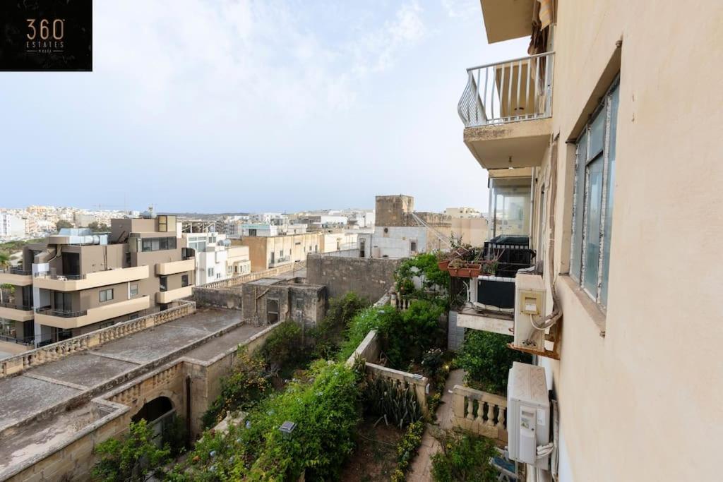 Modern 2Br Apt In The Quaint Village Of Marsaskala & Ac By 360 Estates Exterior foto